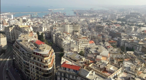 Rencontre et chat entre Marocains à Alger : la Casbah, promenade en bord de mer et lieux culturels